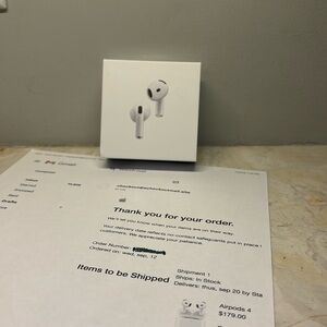 Apple AirPods Generation 4